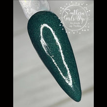 Load image into Gallery viewer, Esmeralda