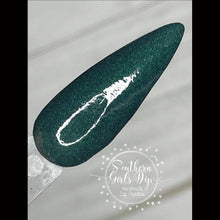 Load image into Gallery viewer, Esmeralda