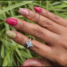 Load image into Gallery viewer, Basic B