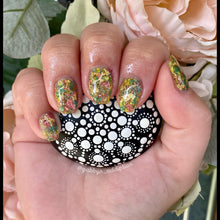 Load image into Gallery viewer, Secret Garden