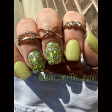 Load image into Gallery viewer, Spring Is In Bloom Collection